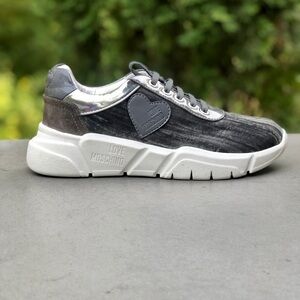 LOVE MOSCHINO platform Sneakers size 37